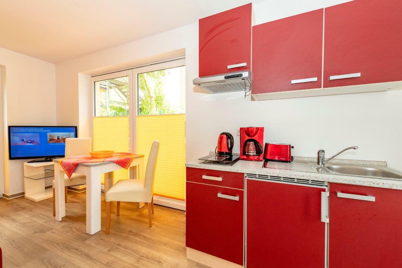 Villa Mia Nr 1 Mit Terrasse Eg 1 Raum Wohnung Герен Екстер'єр фото