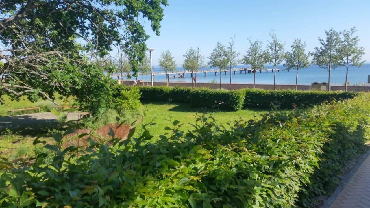 Villa Mia Nr 1 Mit Terrasse Eg 1 Raum Wohnung Герен Екстер'єр фото